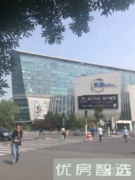 金银湾在售价格为：17000元/平方米