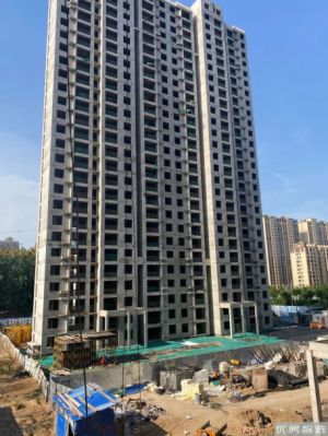 金悦郡，均价38000元/平，南北通透设计