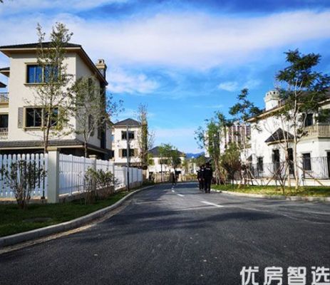 一线湖景 观湖墅区