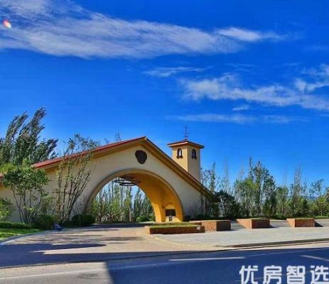 鸿坤悦山湖当前在售精装修洋房、花园叠拼产品