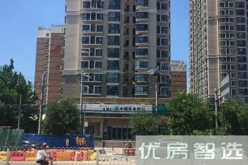龙湖西宸广场97