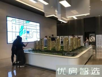 融创湖岸壹号97