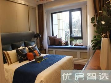 绿地中心海珀云庭项目面积260-630平在售