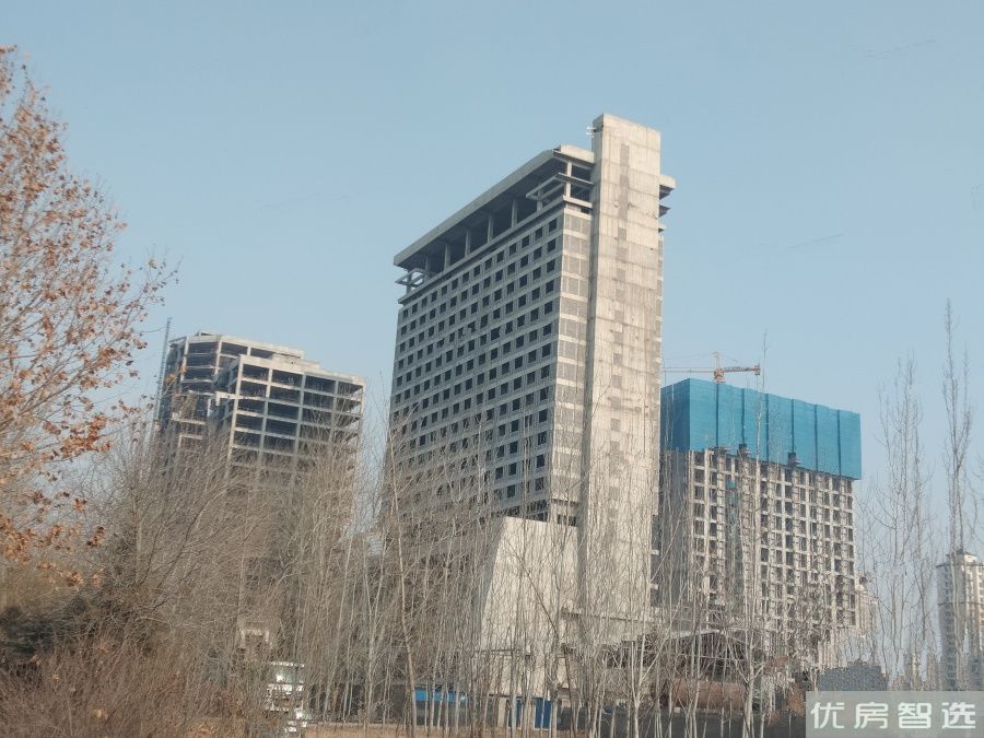 荣盛国际中心97