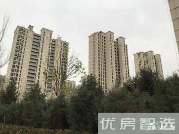 江畔锦城均价为：8500元/平方米