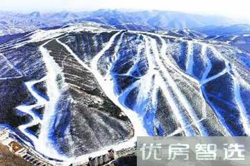 骏豪中央公园广场写字楼A2号楼面积1300㎡起